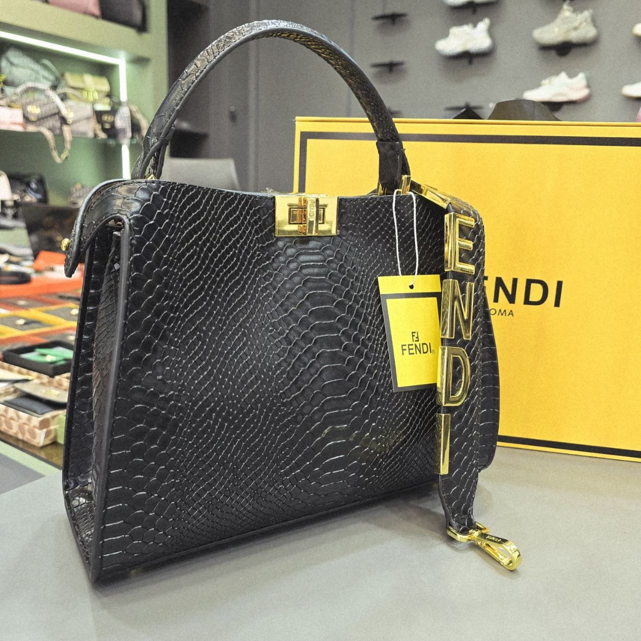 کیف فندی Fendi طرح پوست ماری | سایز ۲۲×۲۹